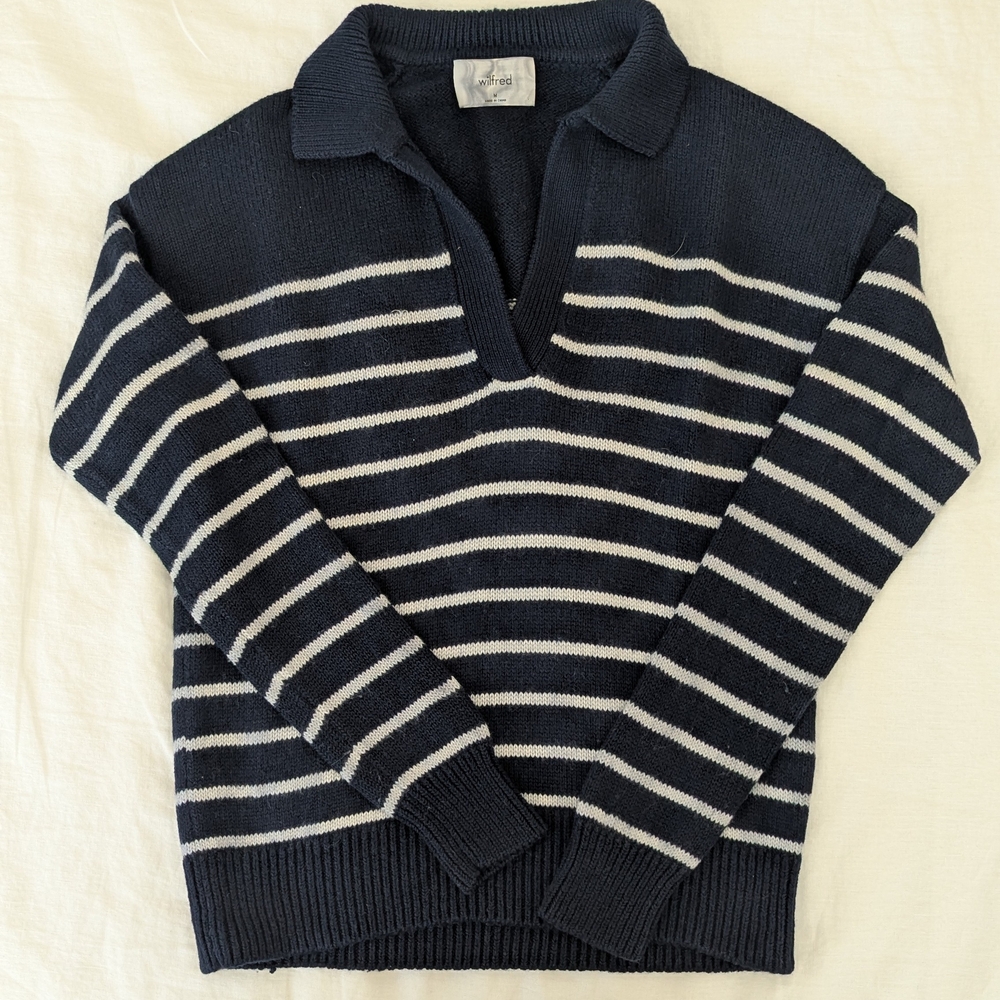 Aritzia Wilfred Navy and White V-Neck Striped Polo Sweater